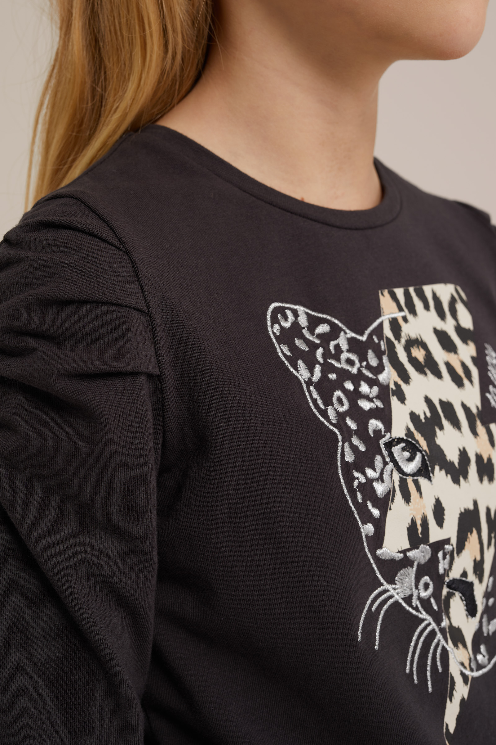 Meisjes T-shirt met opdruk WE Fashion Donkergrijs