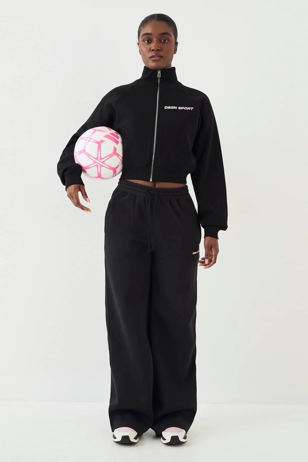 Jogging Jambe Droite DSGN Studio Sport