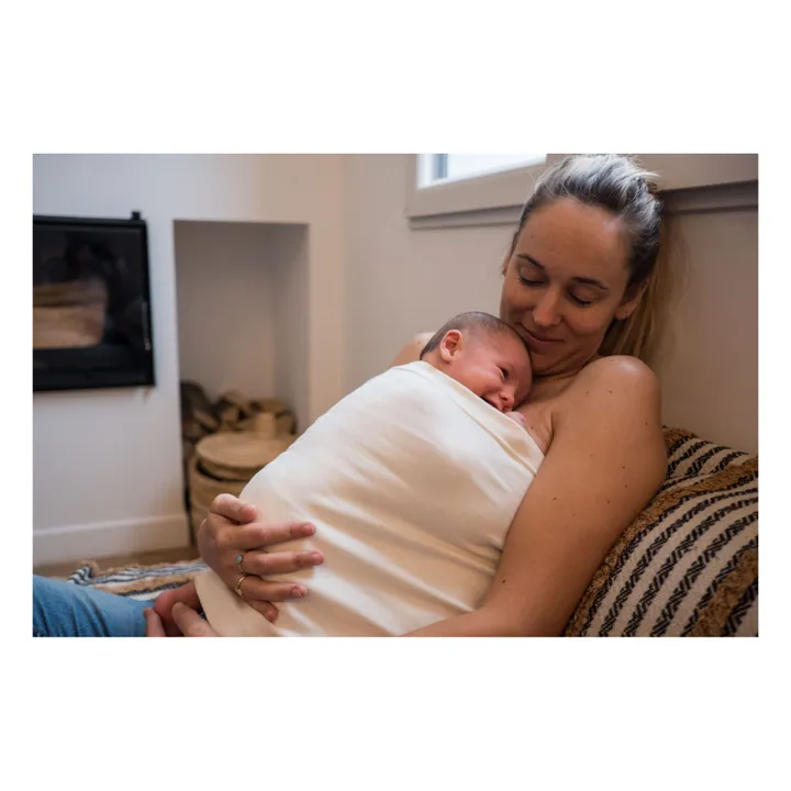 Mama Hangs Bandeau From Bump to Baby | Ecru