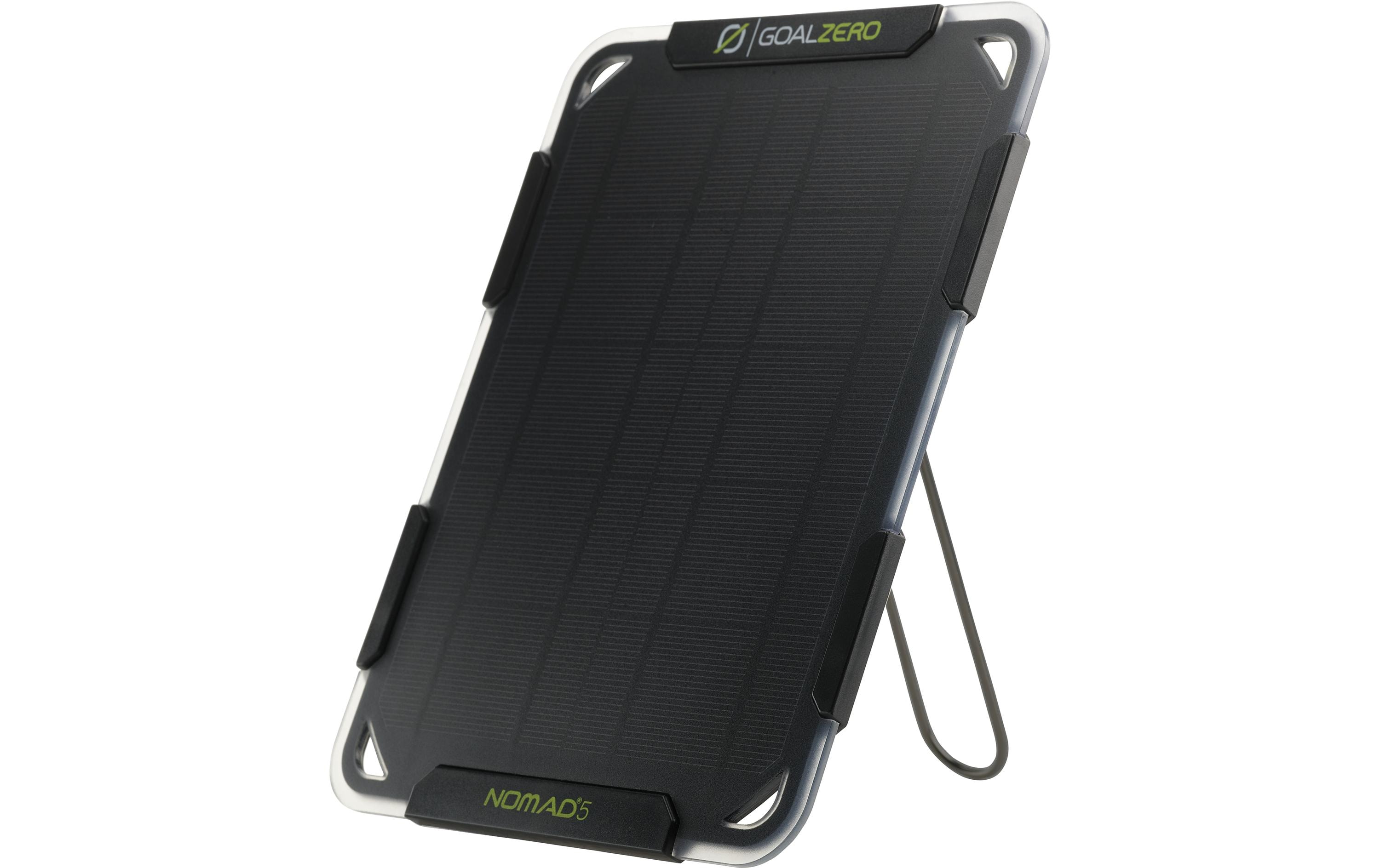 Powerbank Guide 12 + Nomad 5 Solarpanel 2500 mAhGUIDE 12 + NOMAD 5