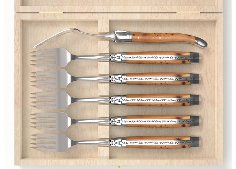 Service de 6 fourchettes Laguiole avec un manche en bois de genévrier et mitres en acier inoxydable