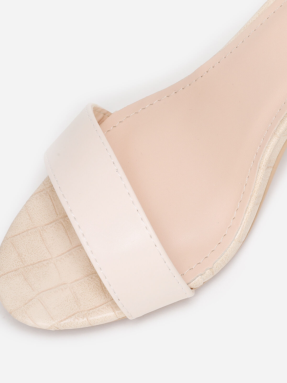 Sandales bi-matières à talon carré- Beige