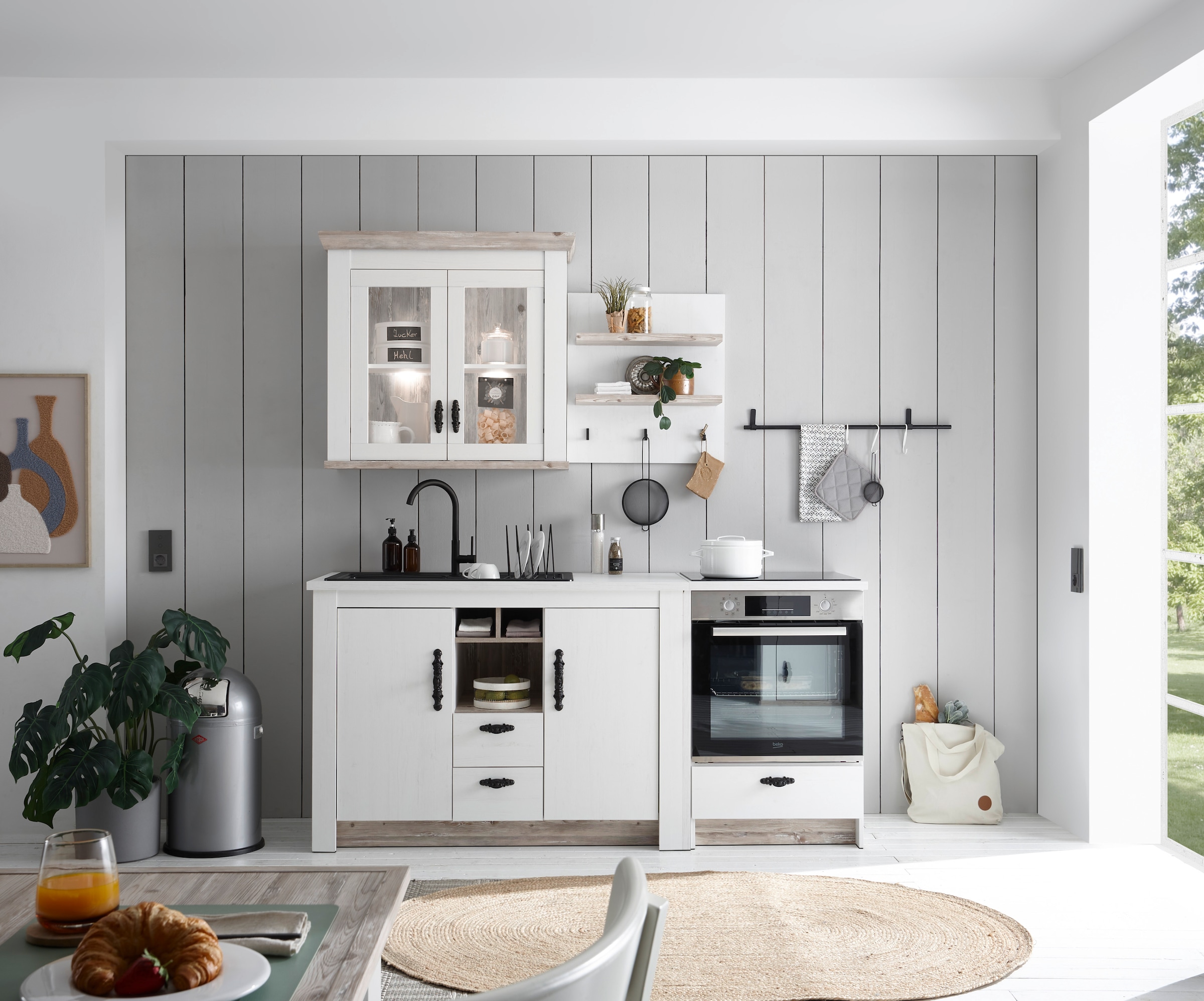 Home affaire Spülenschrank »Florenz, Küchenunterschrank in Pinie Weiss, Unterschrank« mit verschnörkeltem Metallgriff, im Landhausstil, Arbeitshöhe 92 cm