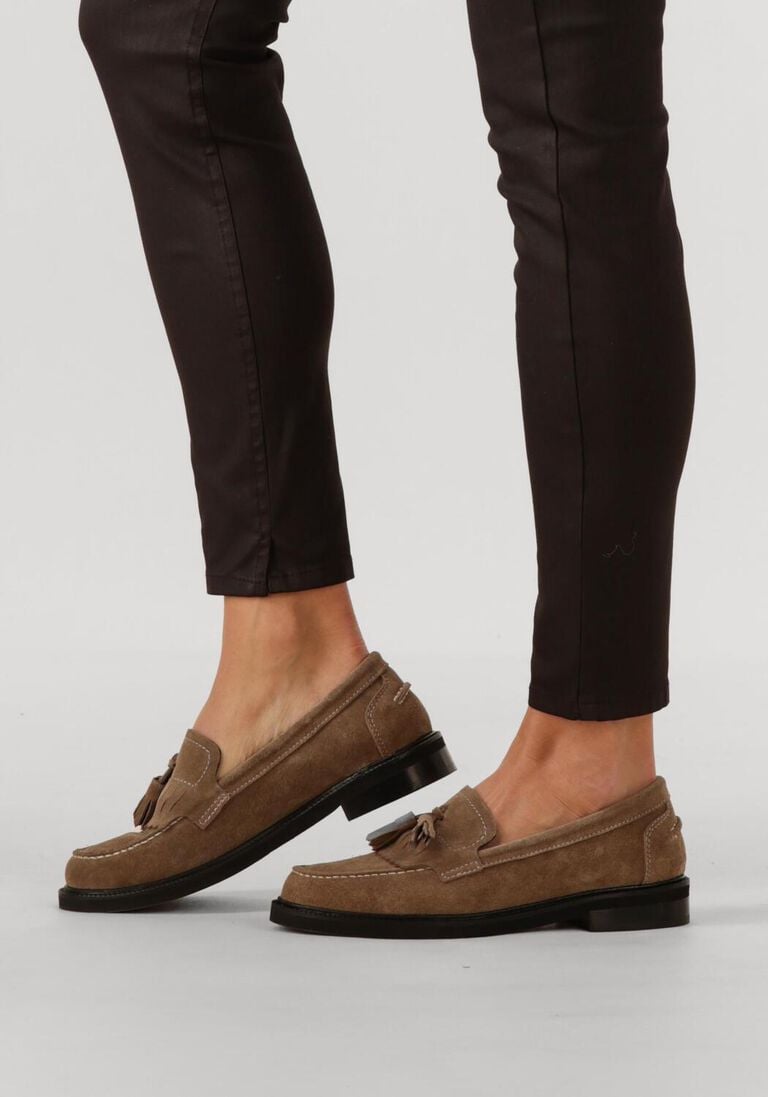 beige stefano lauran loafers 11887