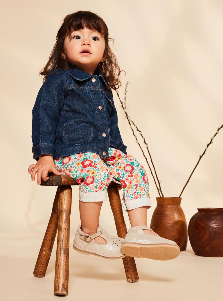 Veste bleue en jean brut