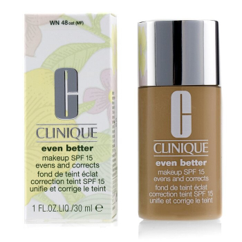 Clinique Pó base Even Better Makeup SPF15 (Mista seca a mista oleosa)