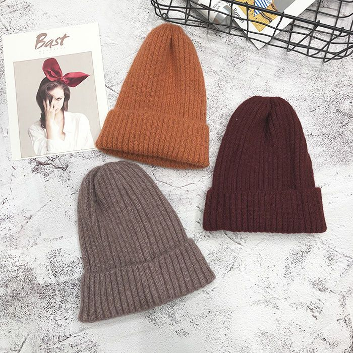 Cap Station - Effen gebreide muts