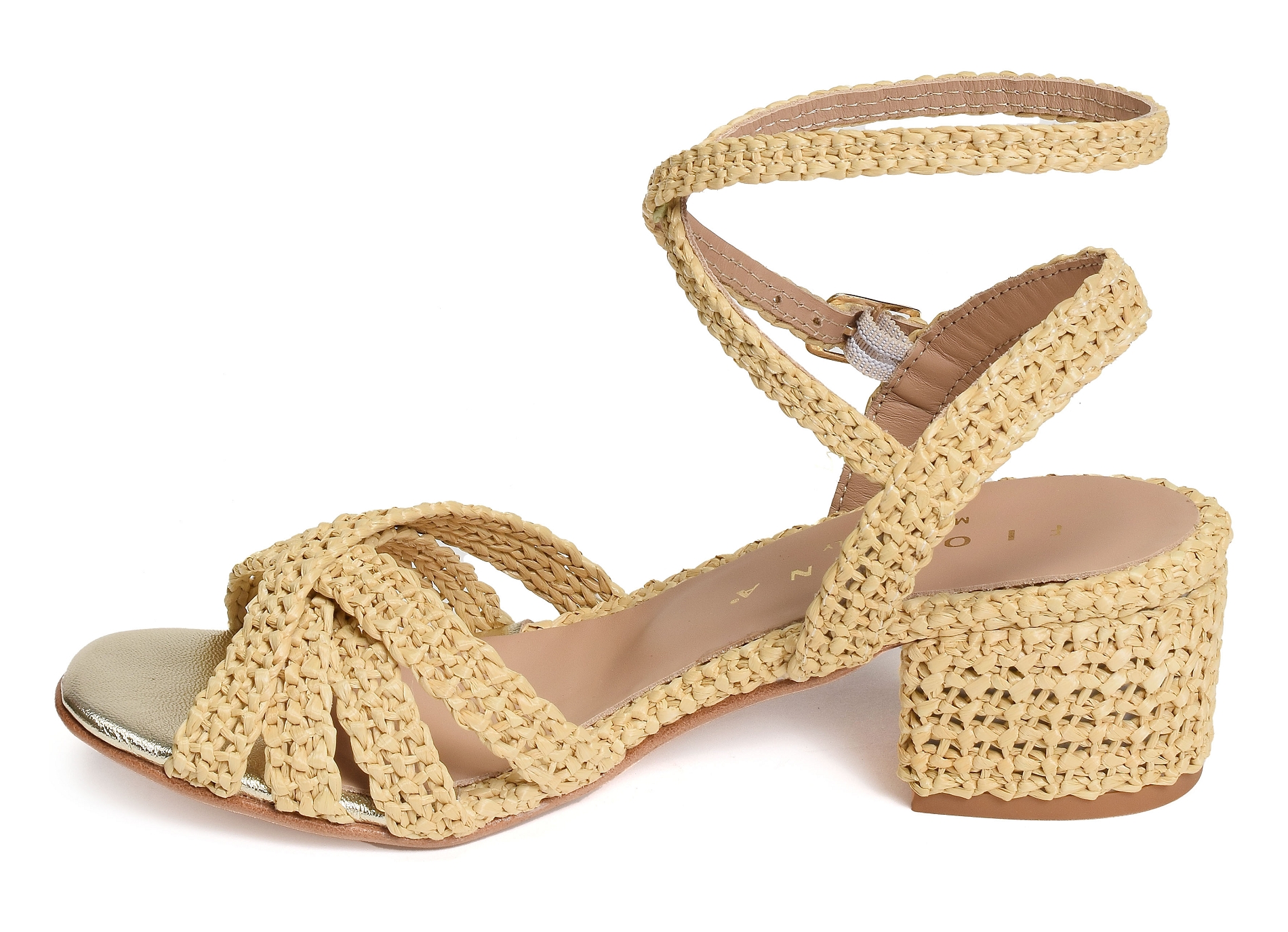 Claudia s beige