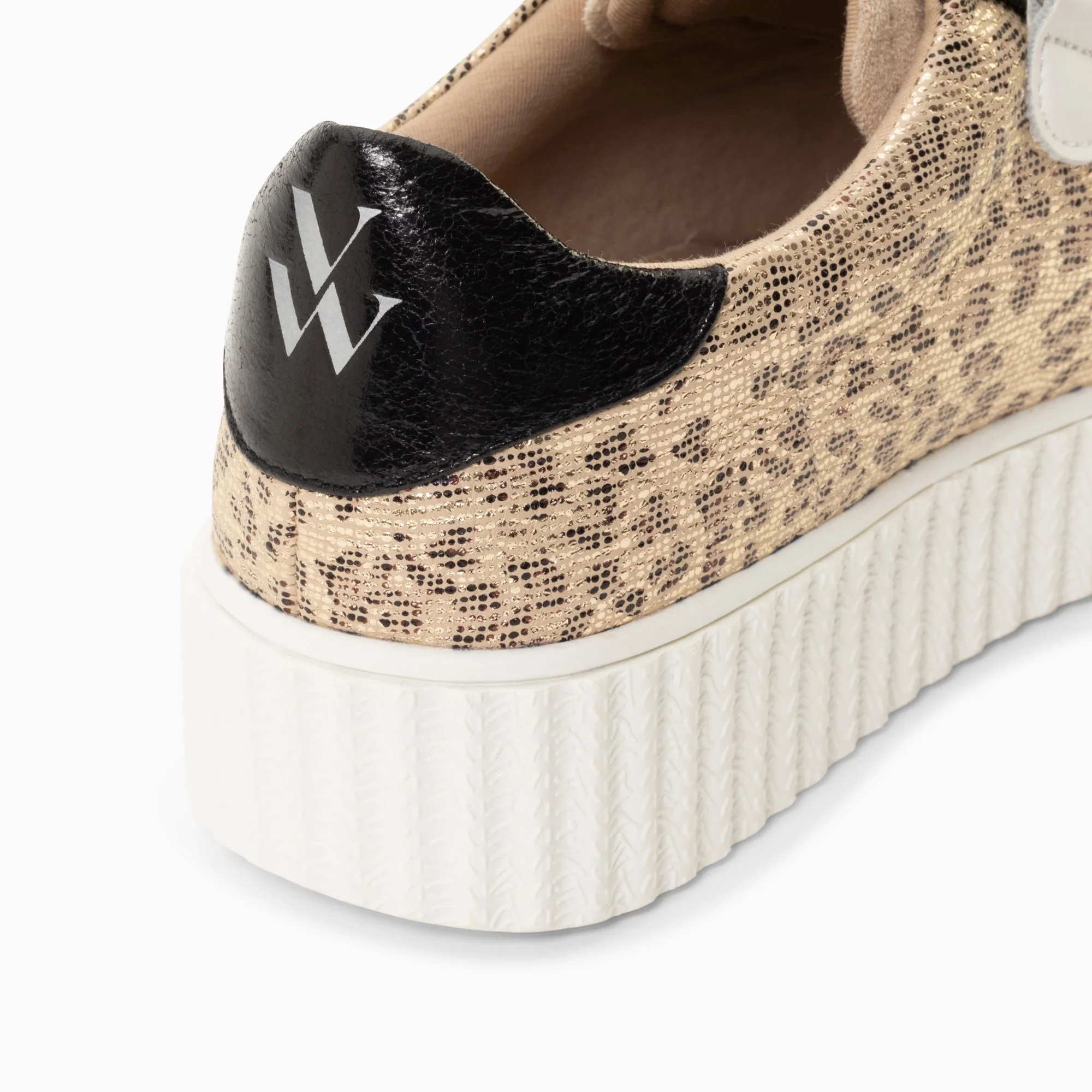 Sneakers-Baskets éclair Scarlett beiges à imprimé léopard