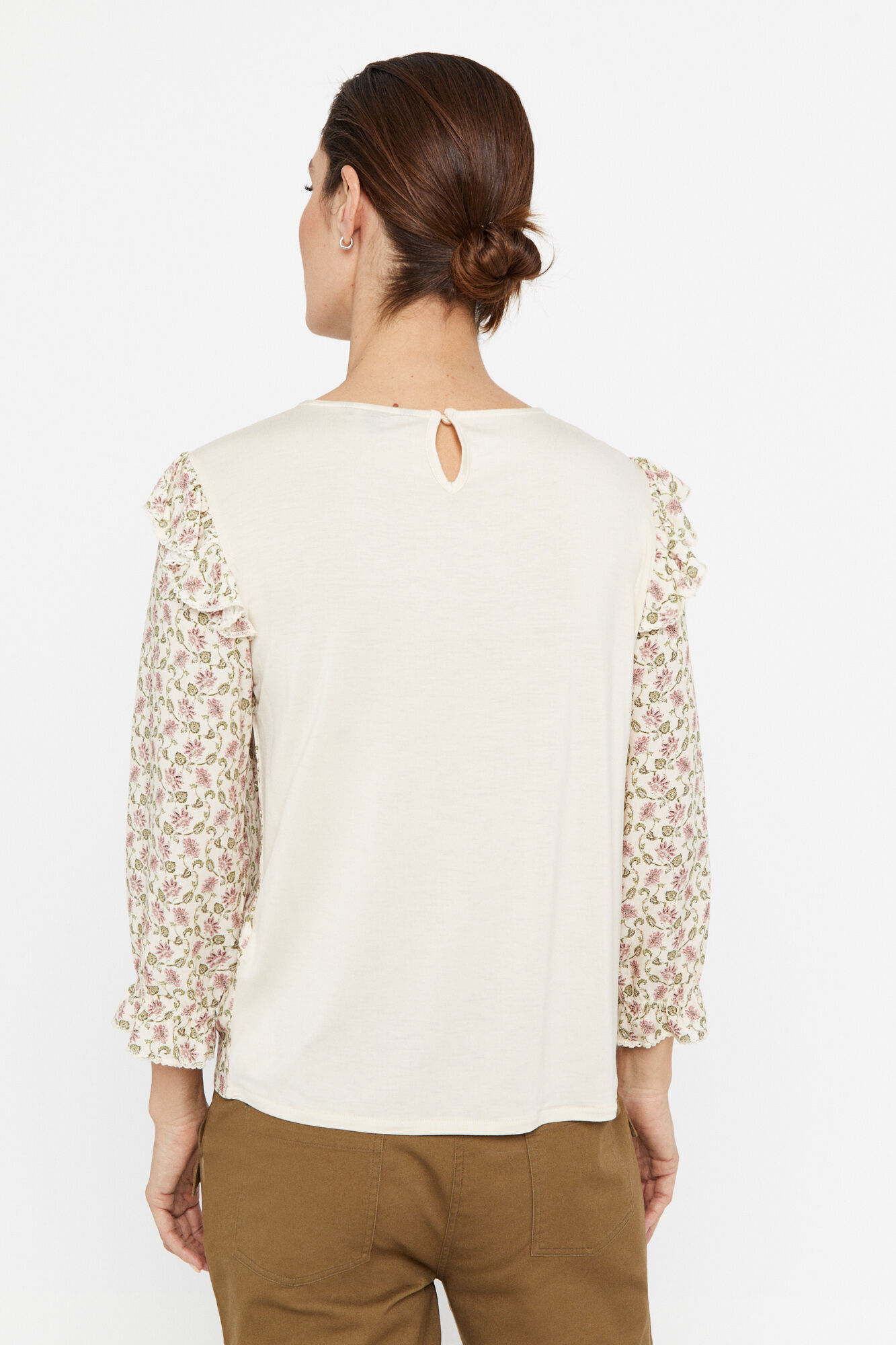 Blusa com babados e estampa branca