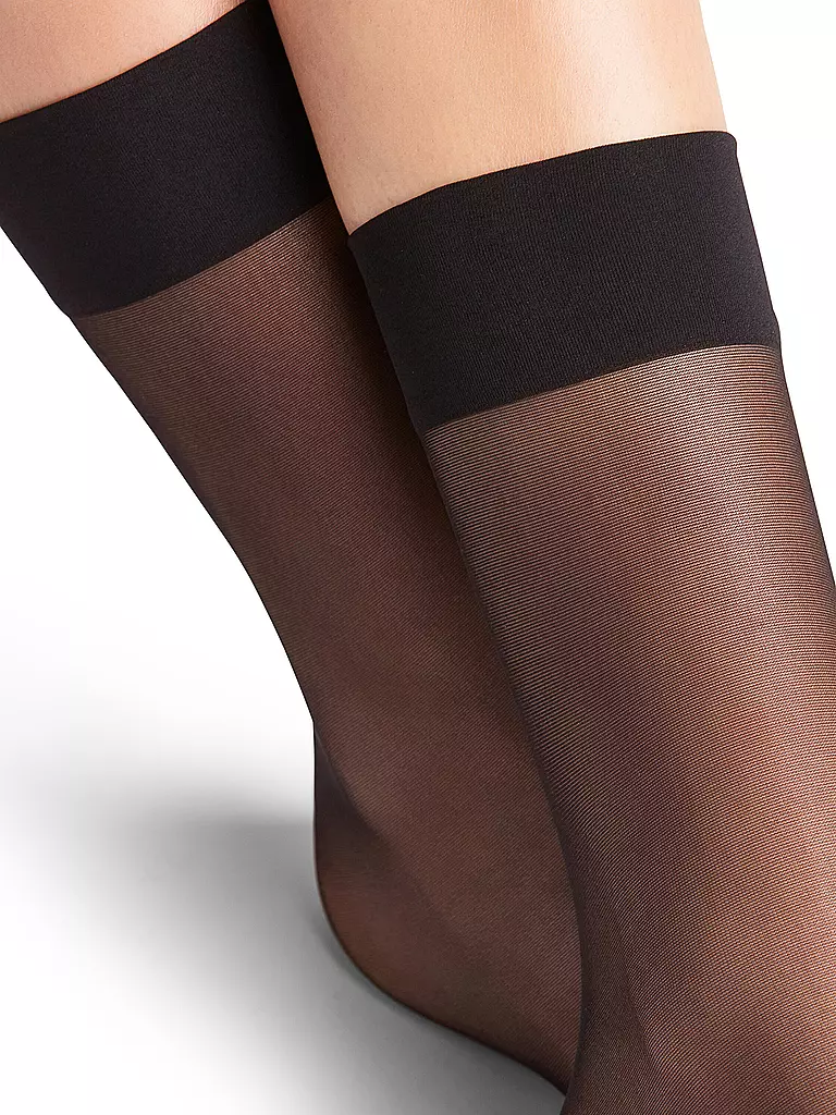 FALKE Söckchen SEIDENGLATT 15 DEN black schwarz