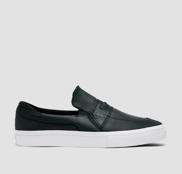 Globe Liaizon Black Distress 8 US