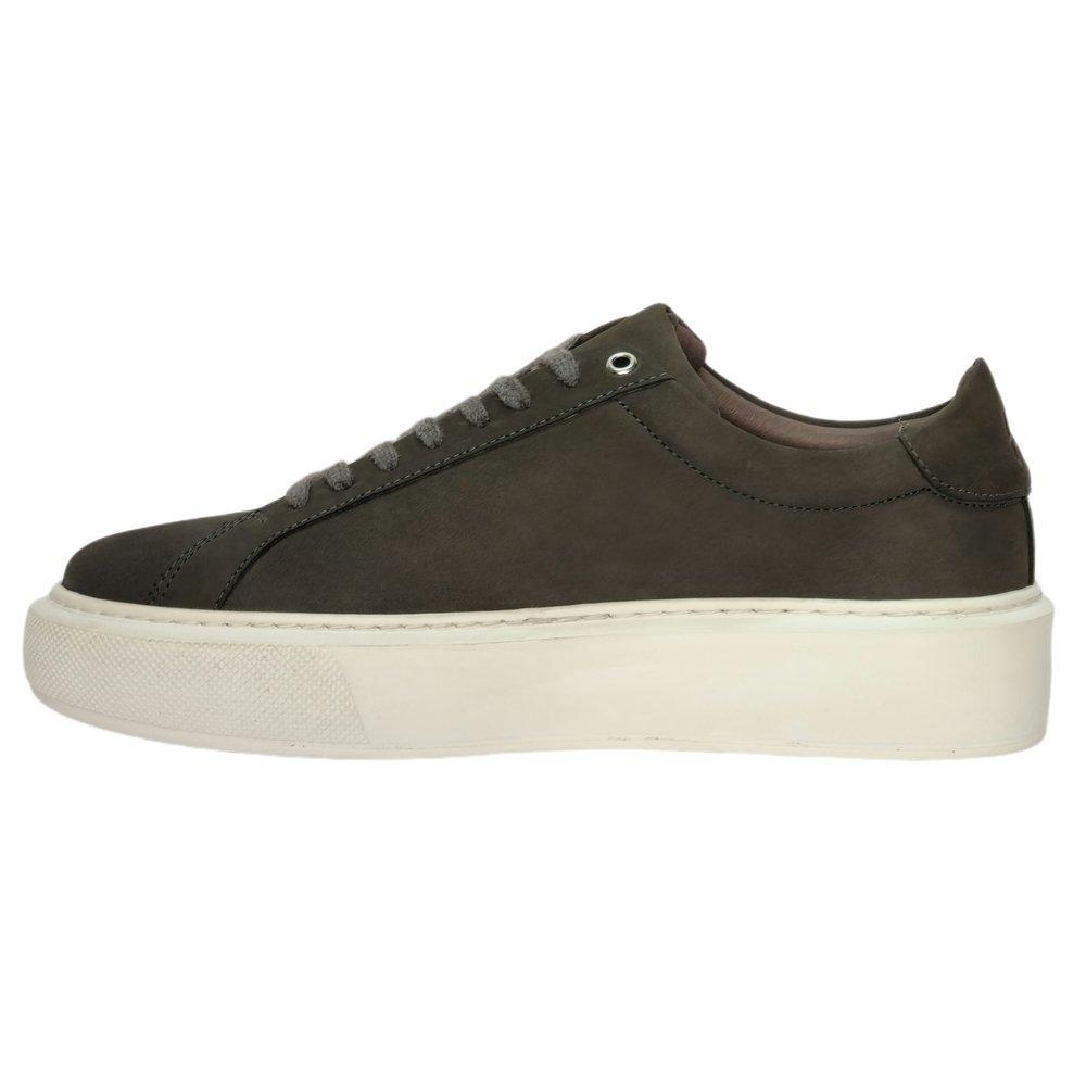 Loyalti Casso Trainers