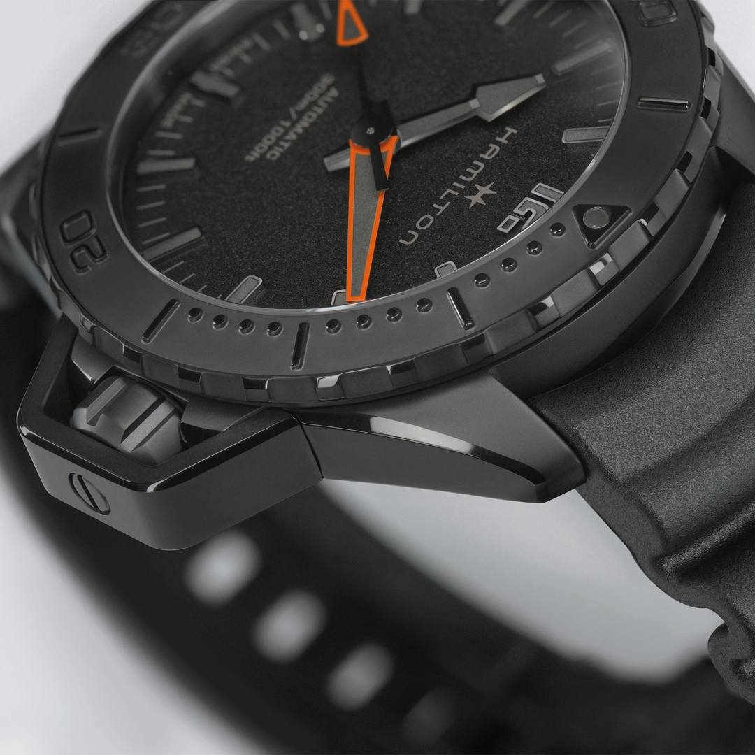 Hamilton Khaki Navy Frogman Auto 46