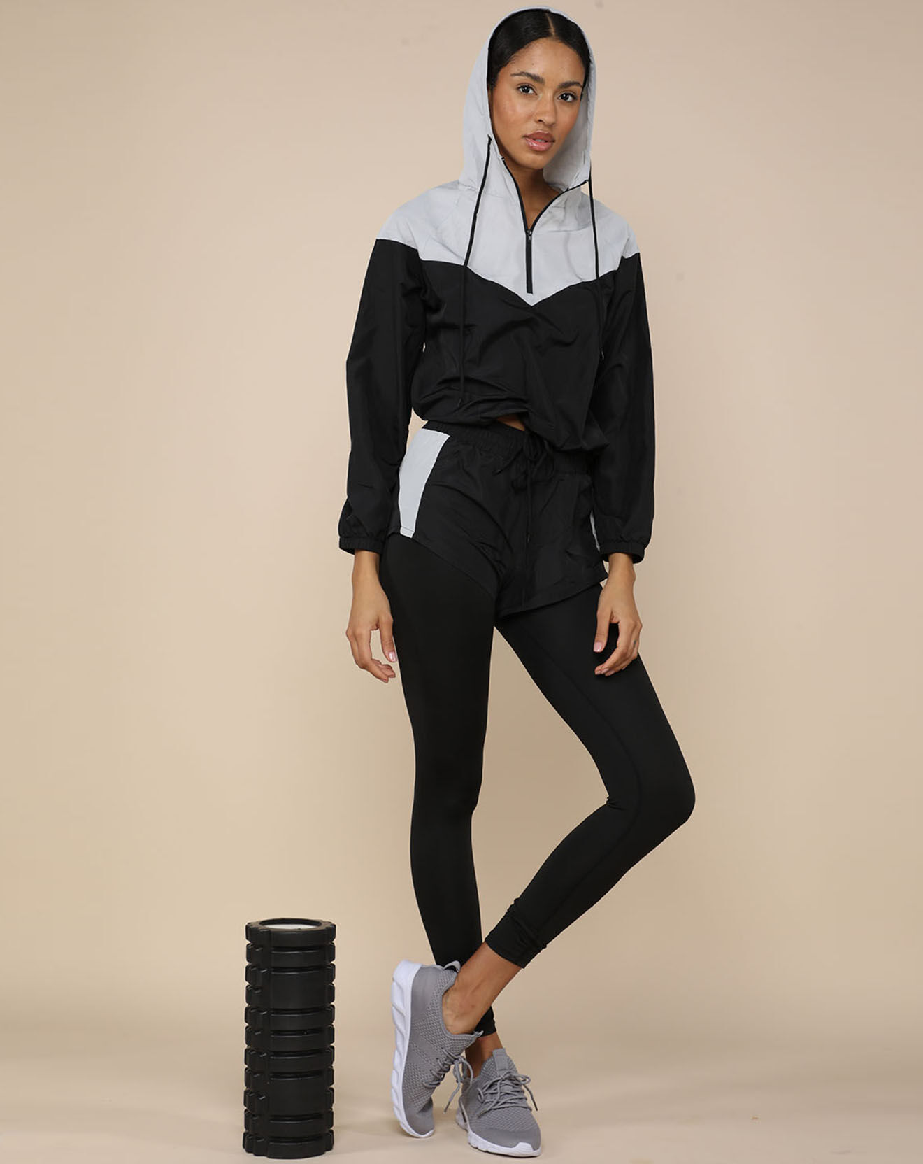 Onamaste Legging de sport noir/gris