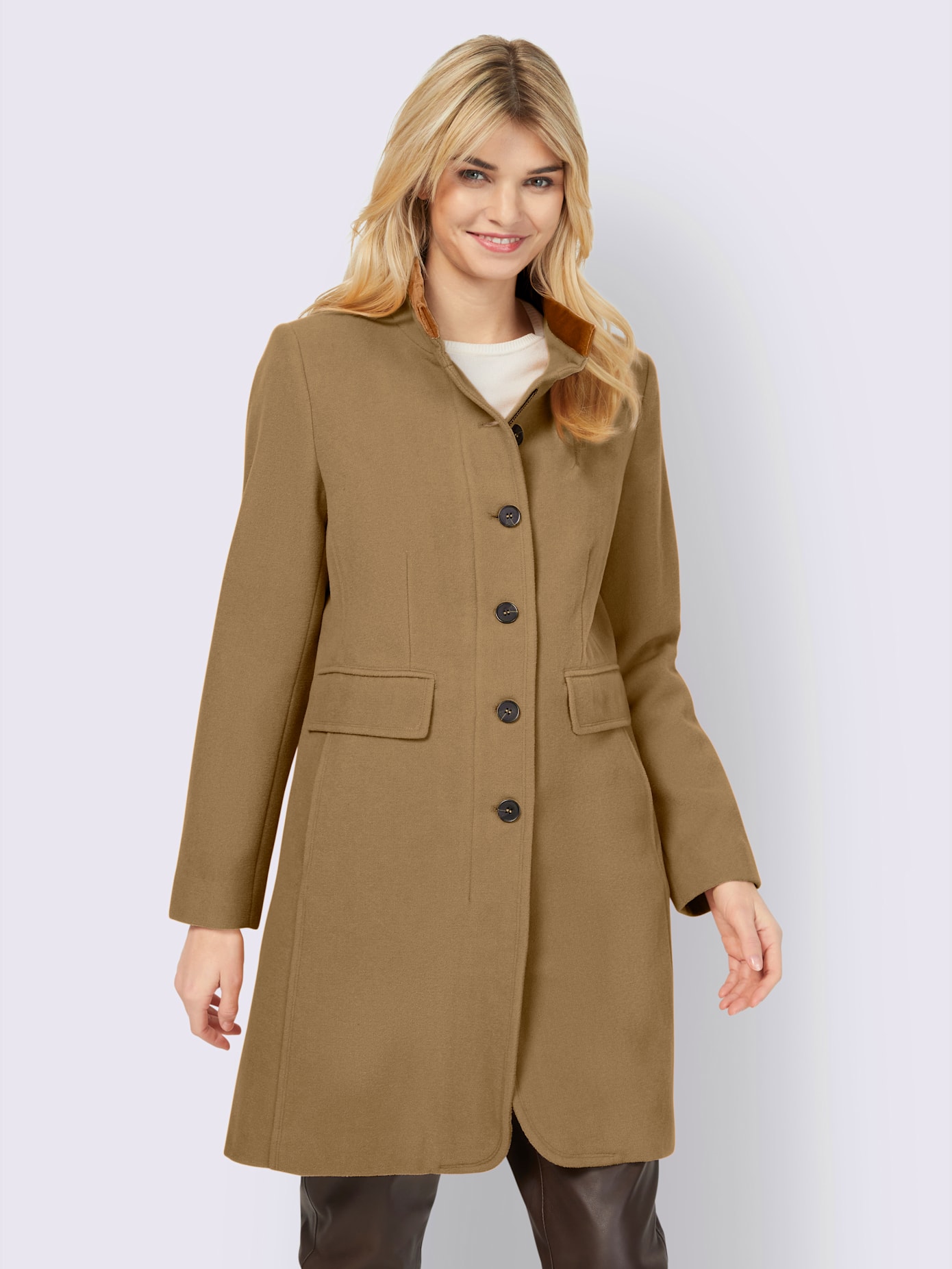 Manteau en laine col montant avec finition en velours ton sur ton