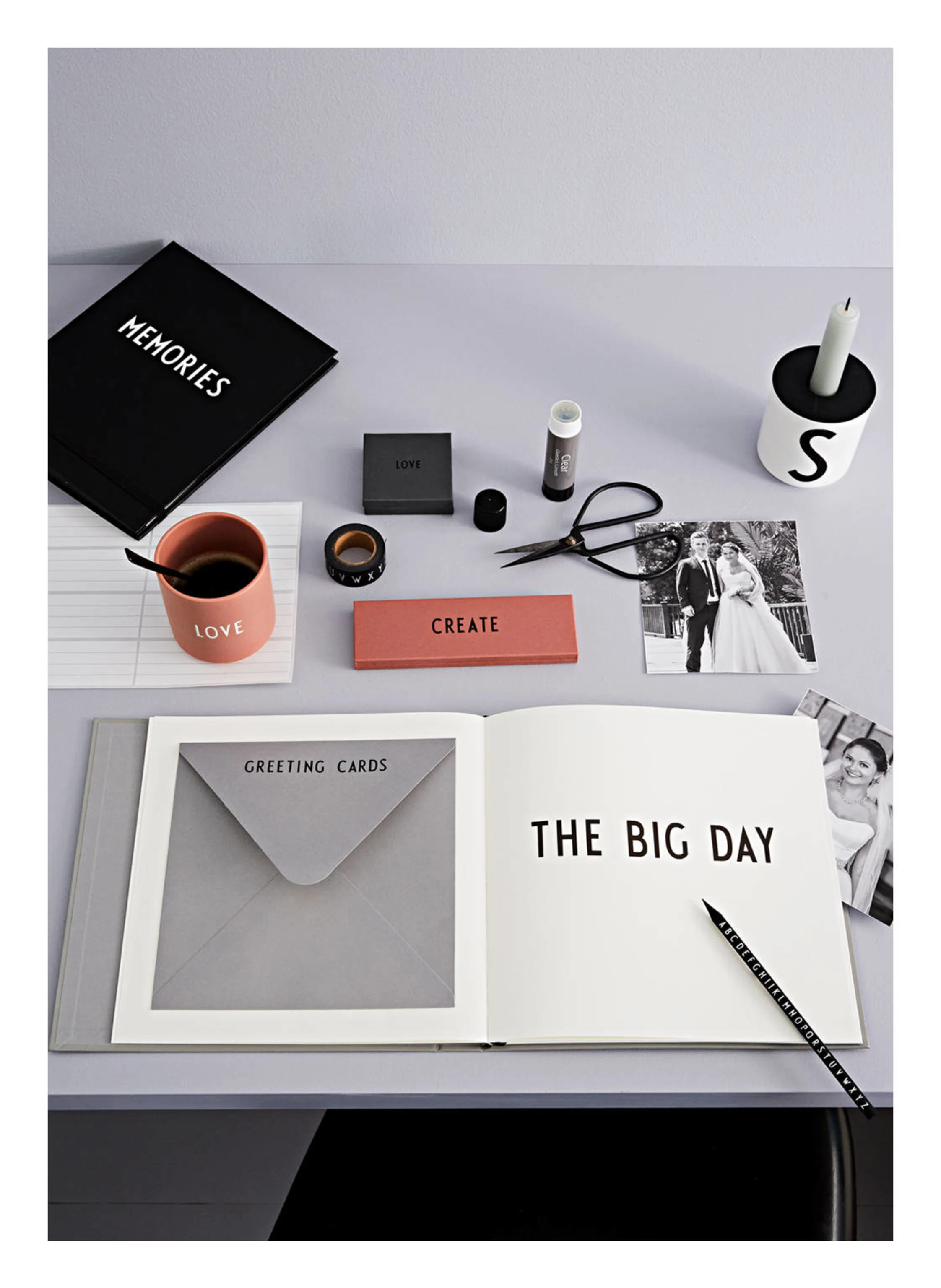 DESIGN LETTERS Becher LOVE