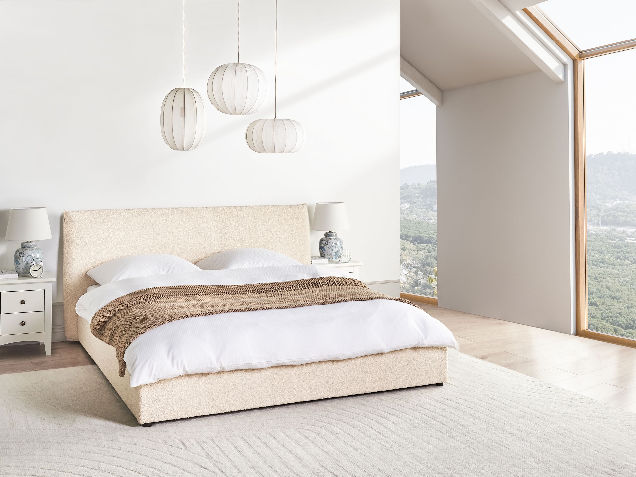 Beliani-LAVAUR-Bed met opbergruimte-Beige-180 x 200 cm-Bouclé