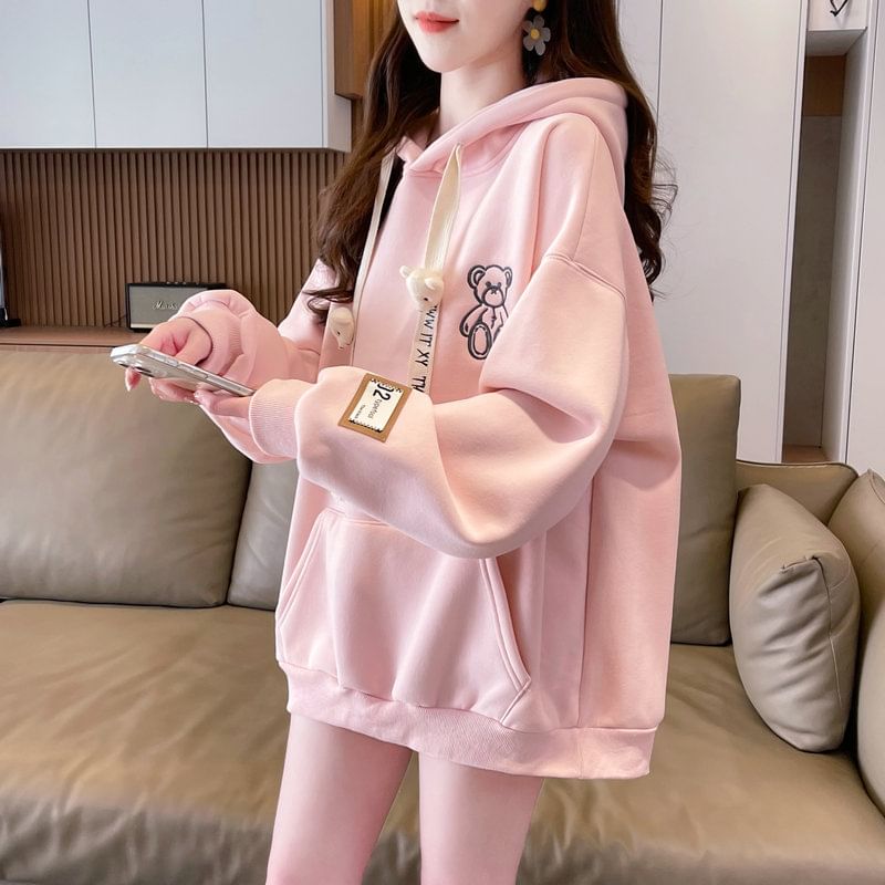 Jewie - Hoodie met geborduurde beer