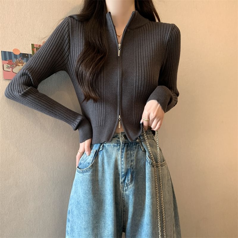 Shinsei - Lange mouwen, getailleerd, effen crop top met rits