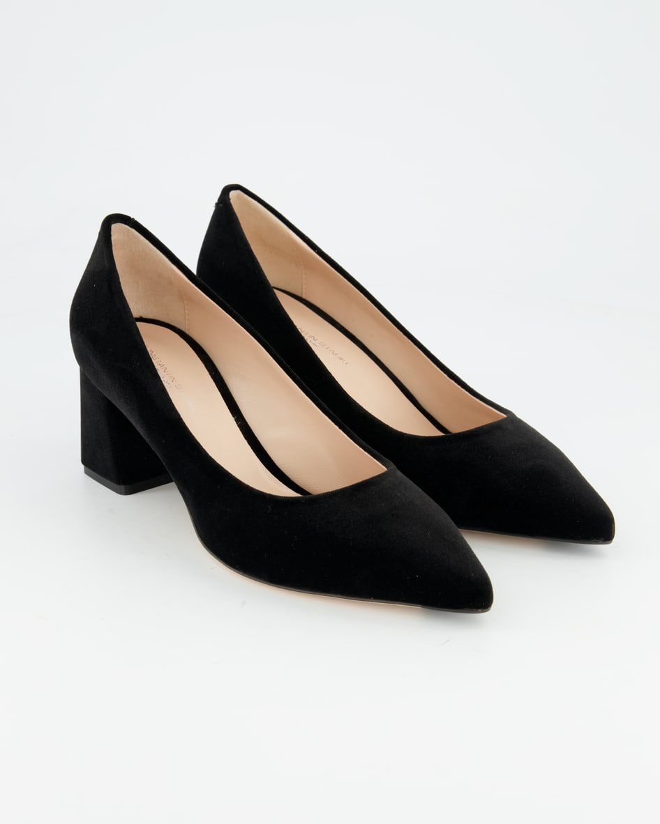 Konstantin Starke L01 Pumps in Schwarz