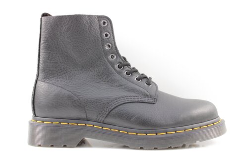 Dr. Martens Boots & Stiefel