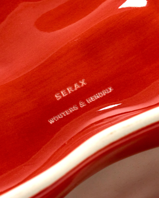Serax Les Objets Mouleversants by Wouters & Hendrix Serverschaal s