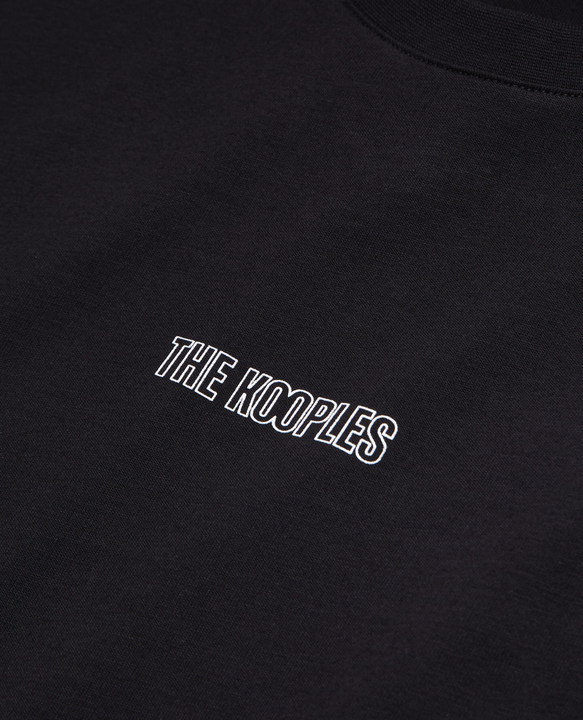 T-shirt noir avec logo