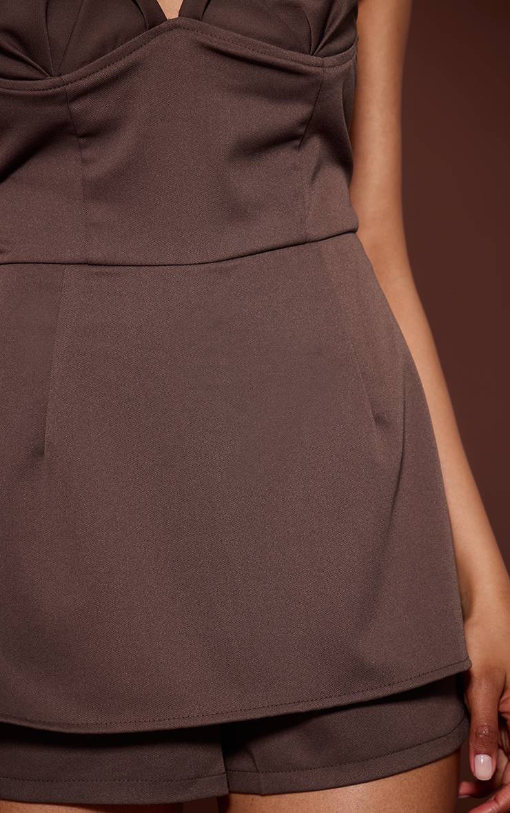 Chocolat Combi-short À Basque Avec Détail Bonnets Tissés
