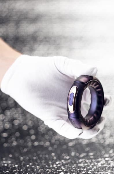 Saturn Vibrating Cock/Ball Ring Penisring med vibrator