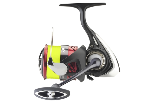 Moulinet spinning Daiwa Ninja LT 23 (Tresse incluse!)