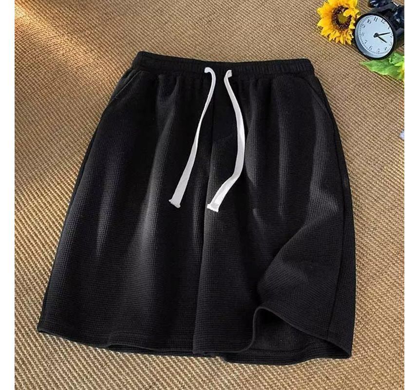 Lingaris - Mid Rise Plain Drawstring Shorts