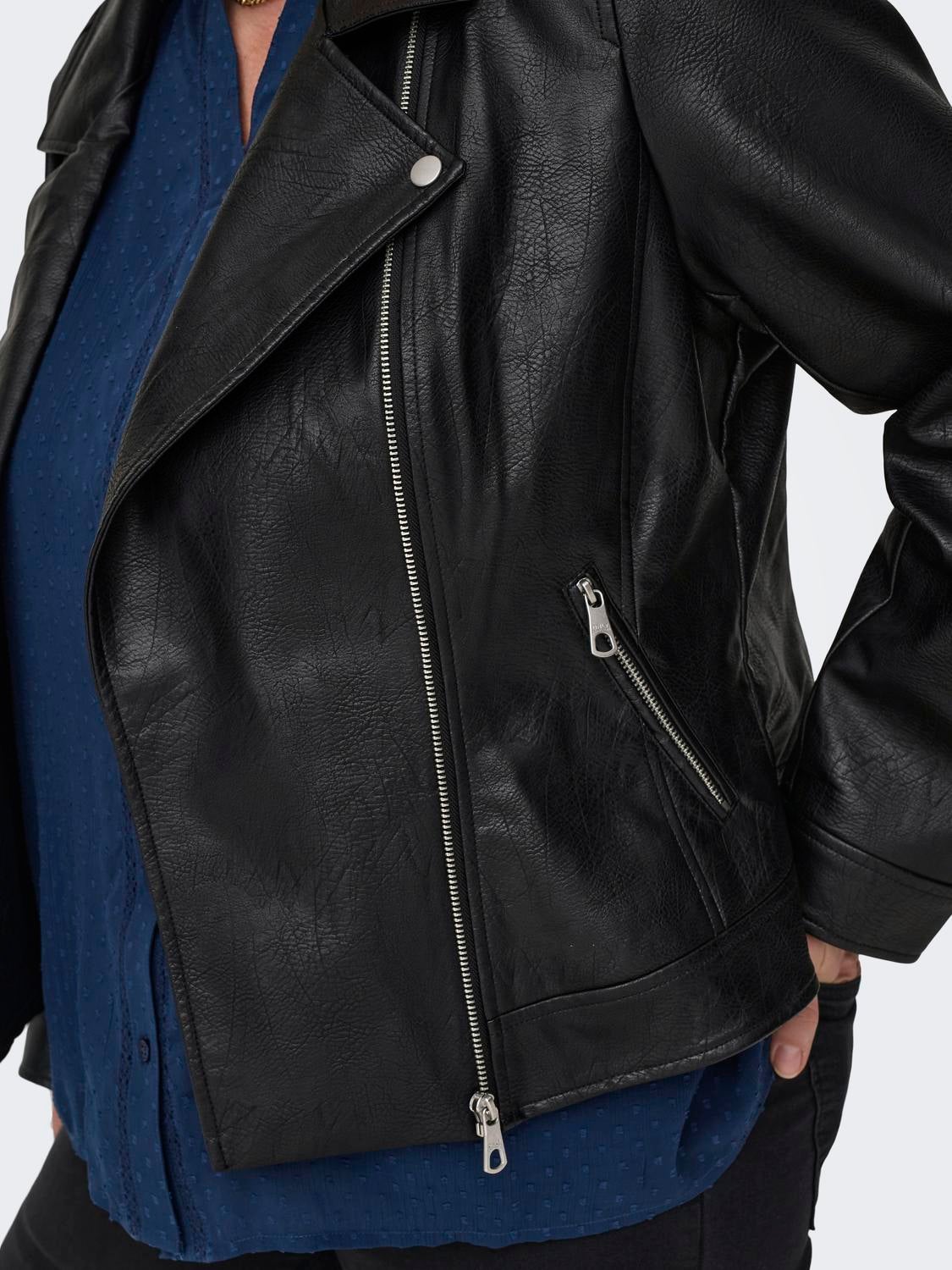 CARHANNE Kunstlederjacke Black