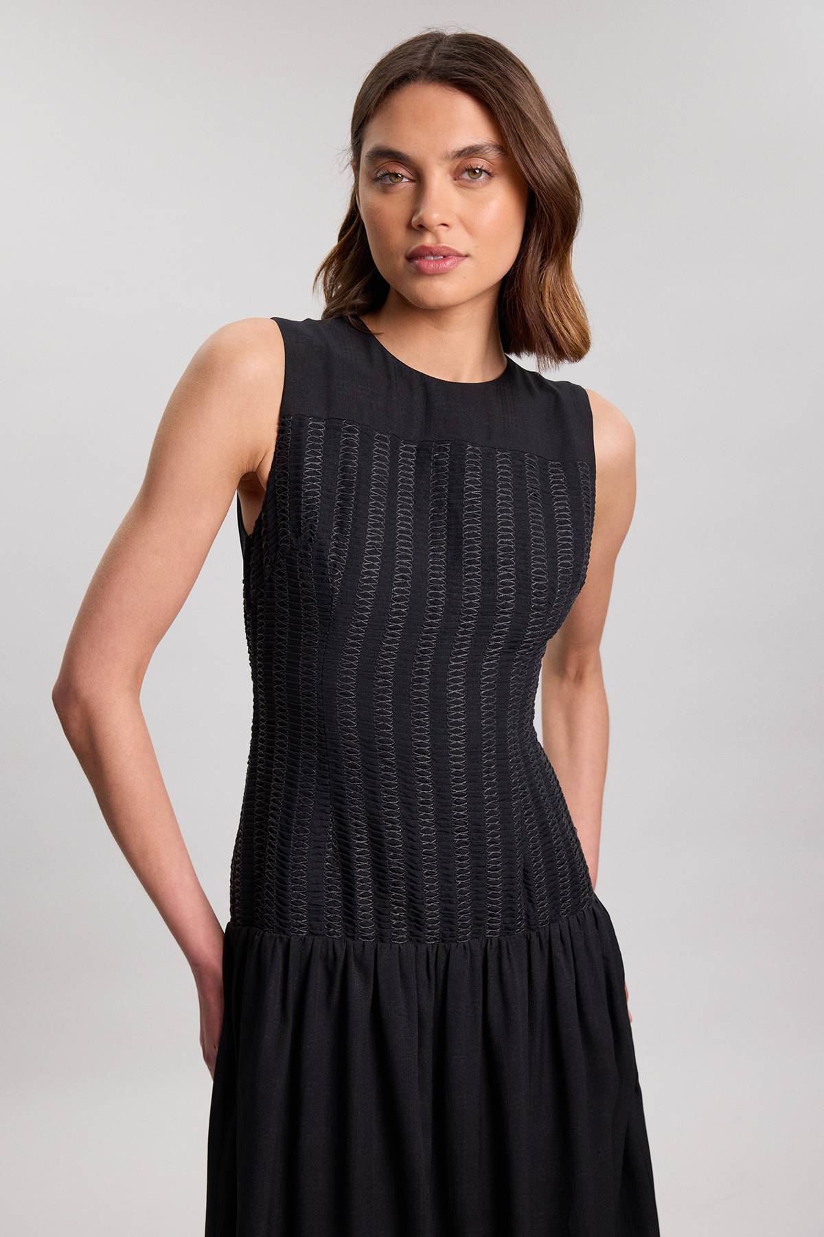 KarenMillen Robe Midi Tissée Texturée À Taille Basse Et Manches Longues