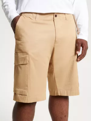 Shorts cargo de sarja da coleção Plus 1985