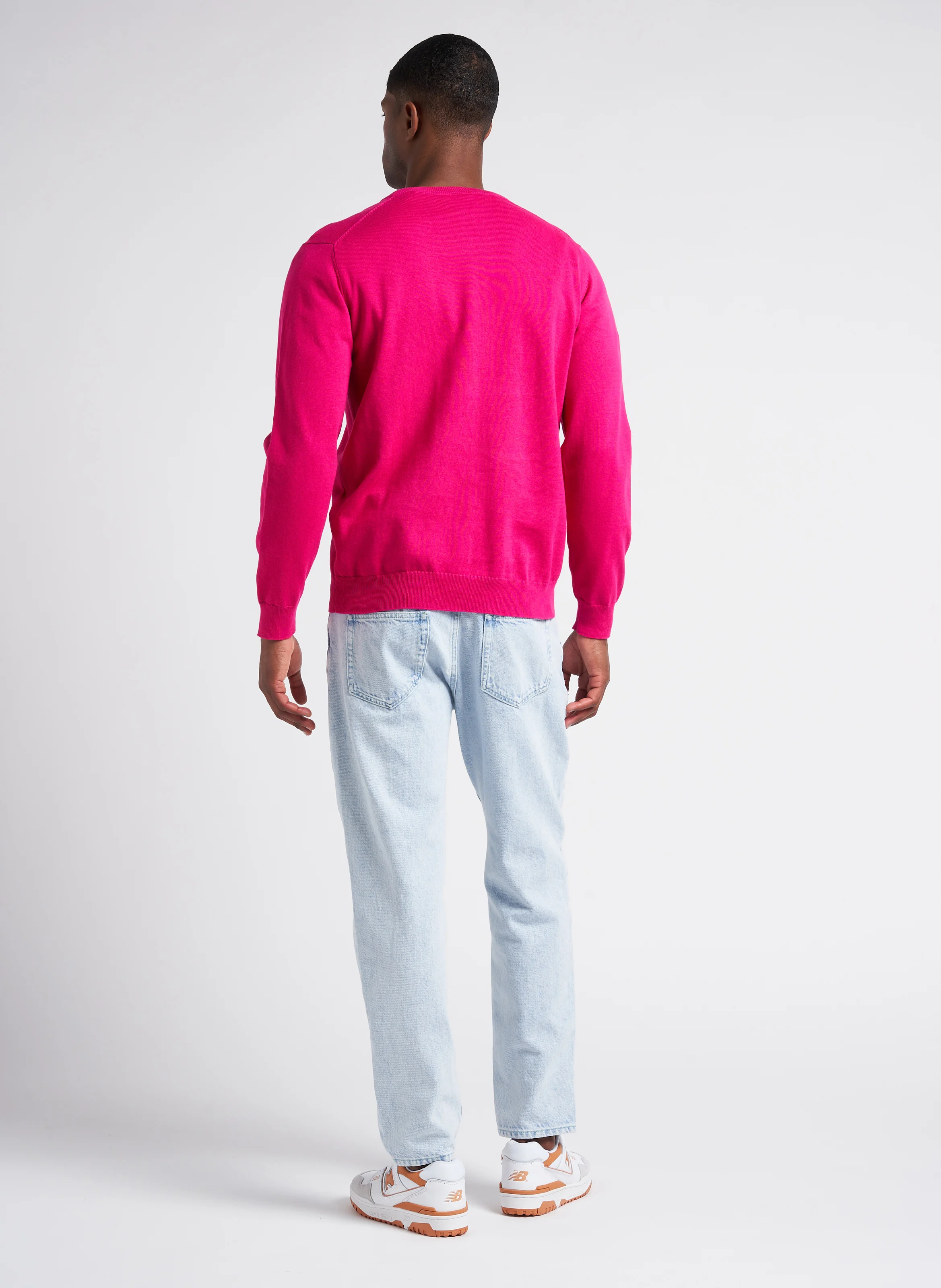 CLASSIC COTTON V-NECK - Pull col V regular-fit en coton | Rouge