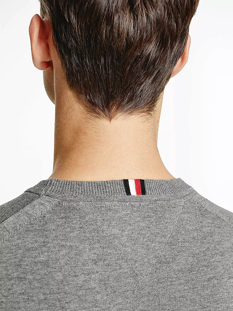 TOMMY HILFIGER Sweater 1985 grau