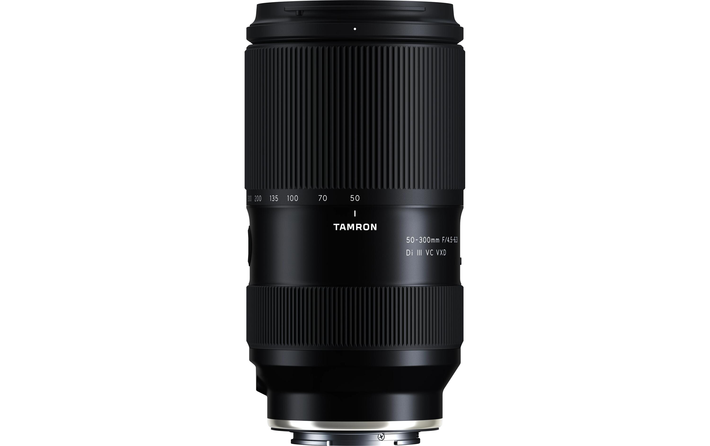 Zoomobjektiv AF 50-300mm F/4.5-6.3 Di III VC VXD<br>All-in-One-Telezoom mit einzigartigem Gewicht und Mobilität