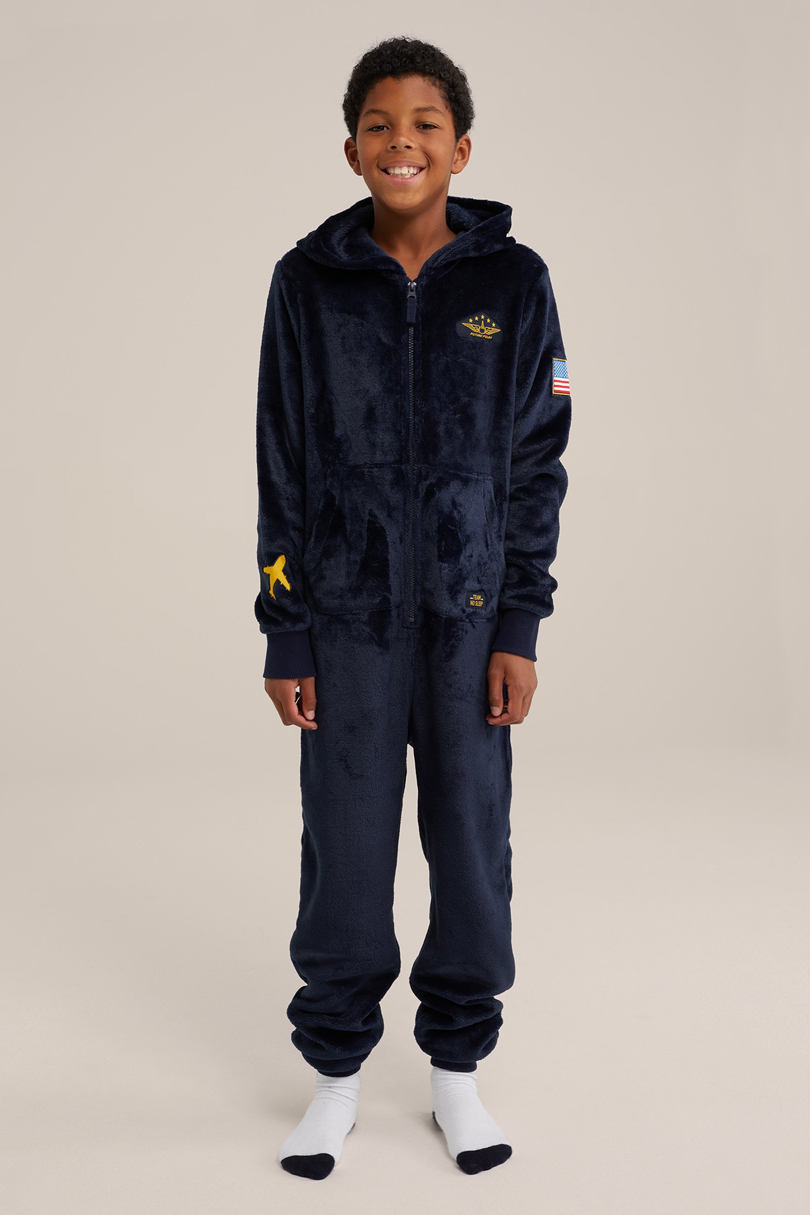 Jongens onesie met badges WE Fashion Marineblauw
