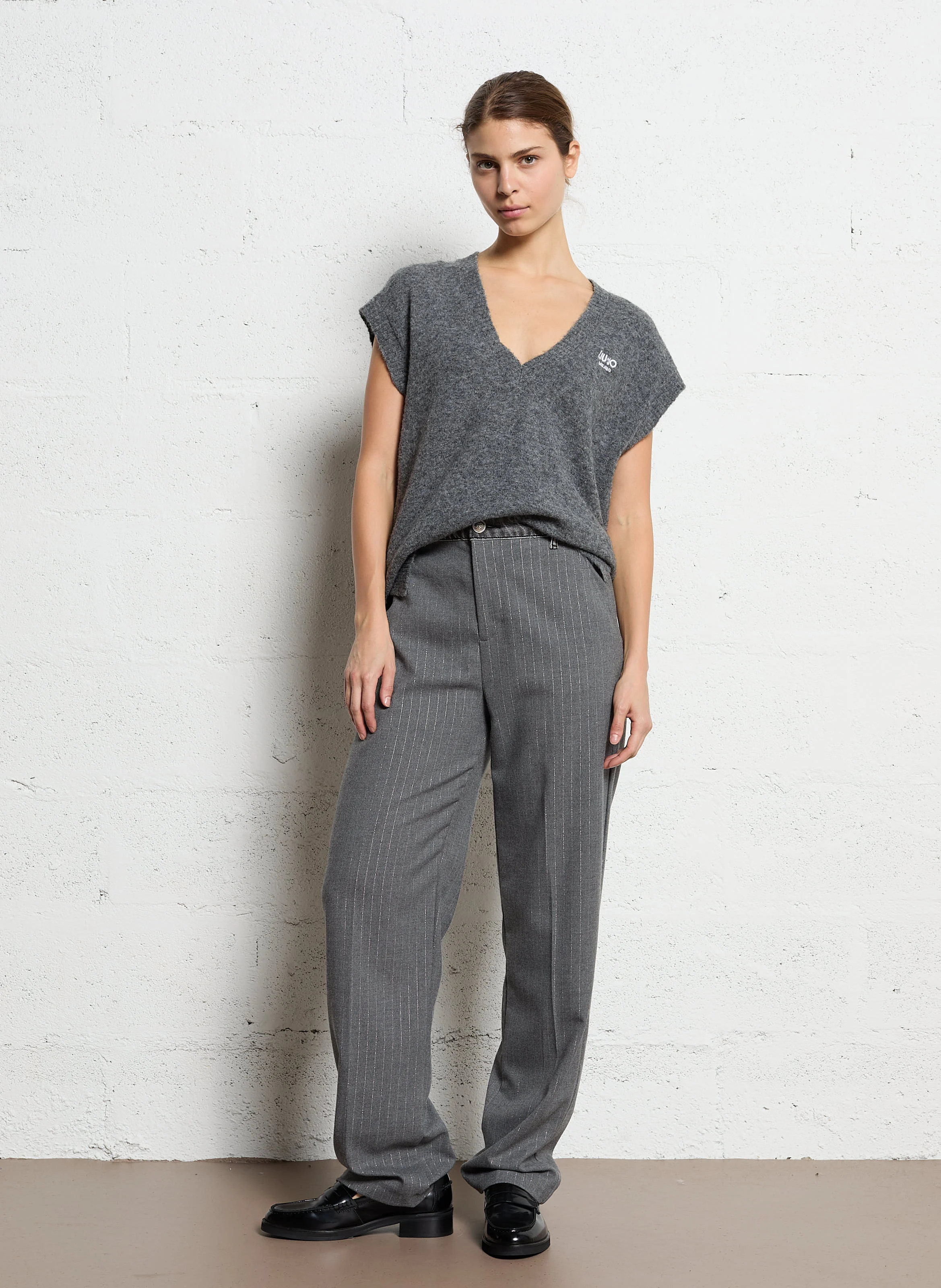 Pantalon droit rayé | Gris