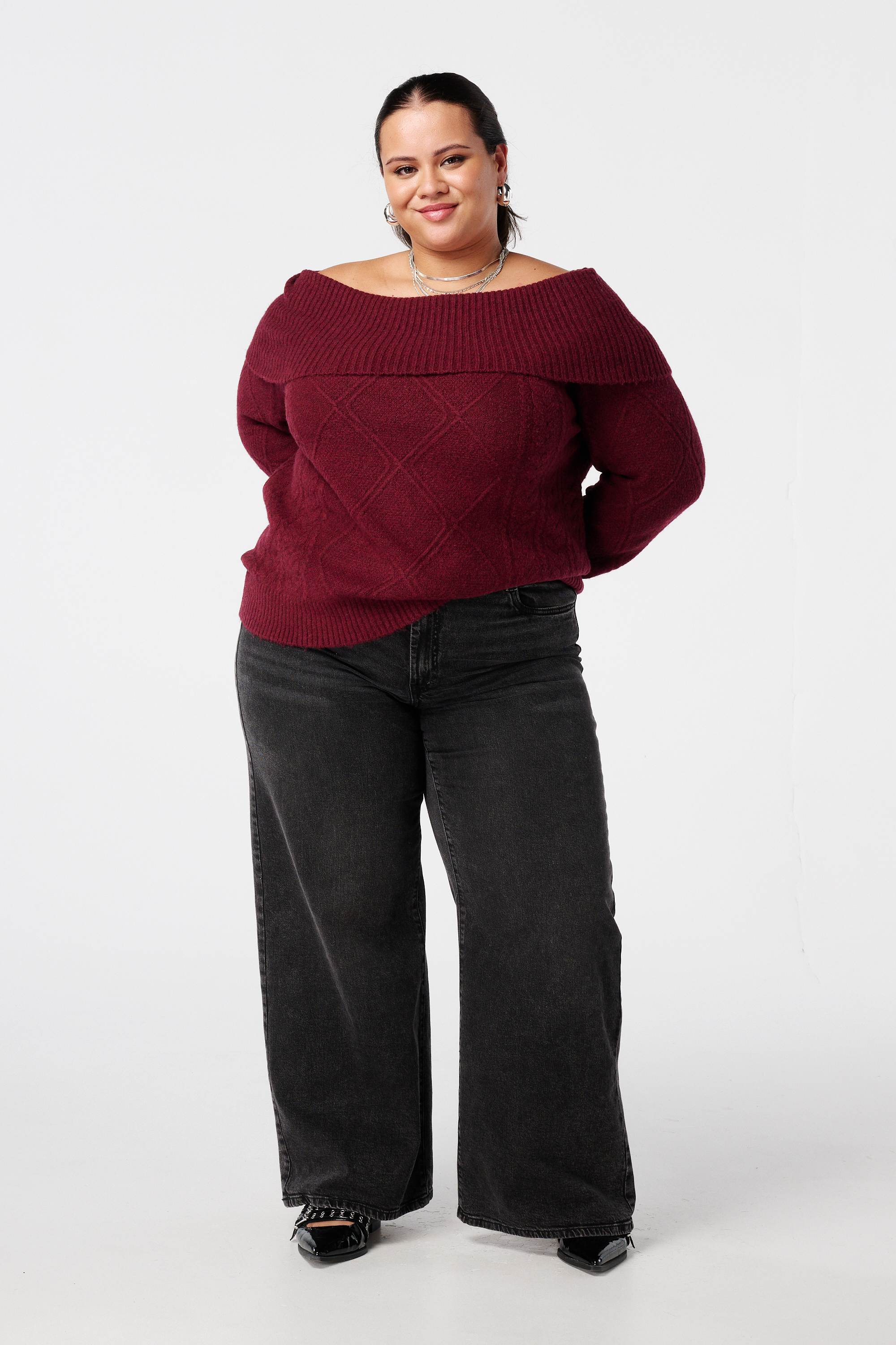 Off-shoulder trui met kabelpatroon Donker rood