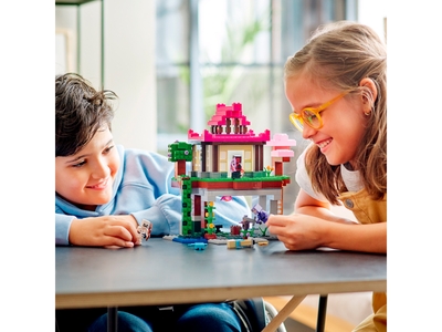 LEGO De Trainingsplaats (21183)