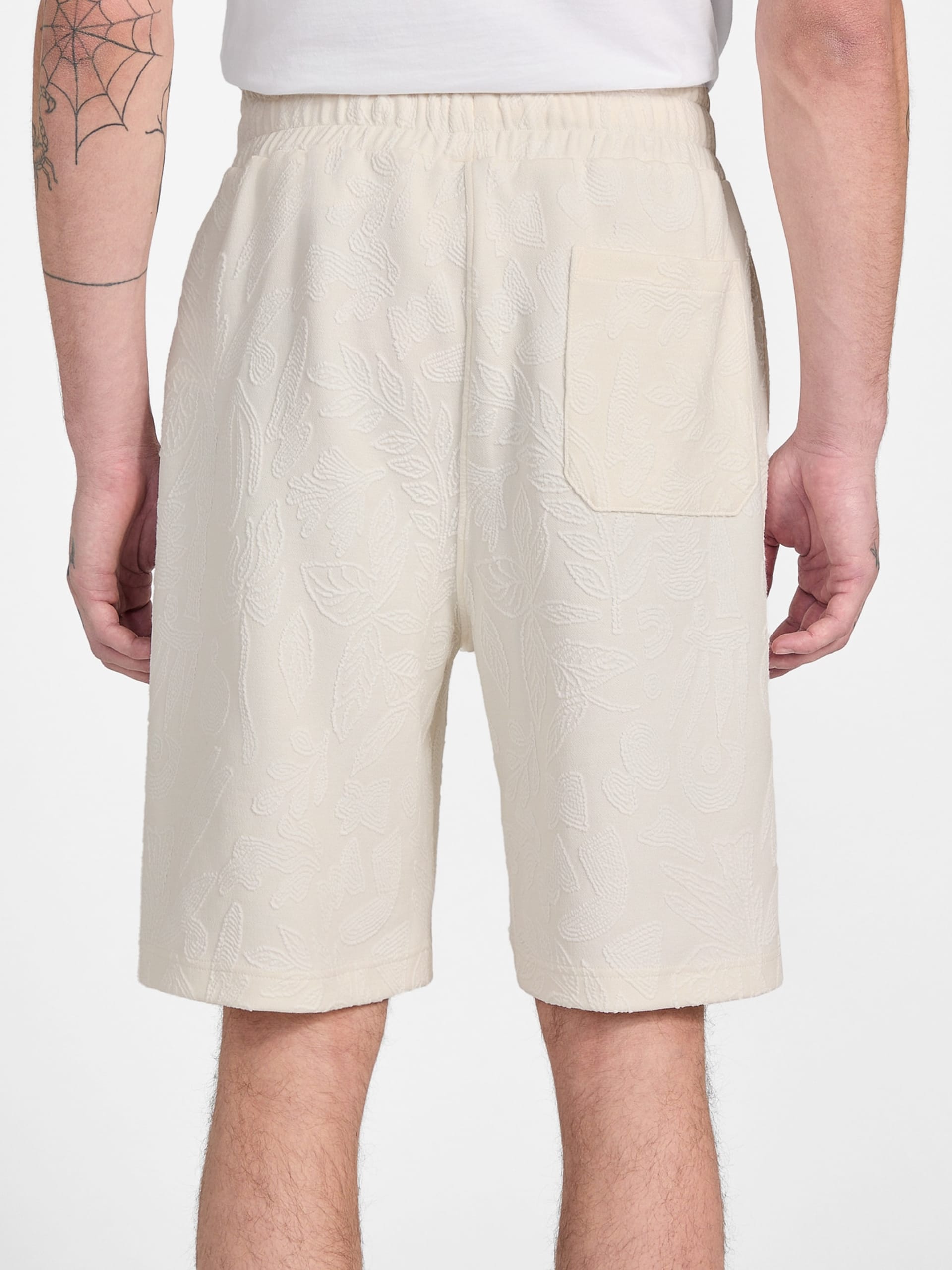 Shorts Jacquard com Estampa de Folhagem