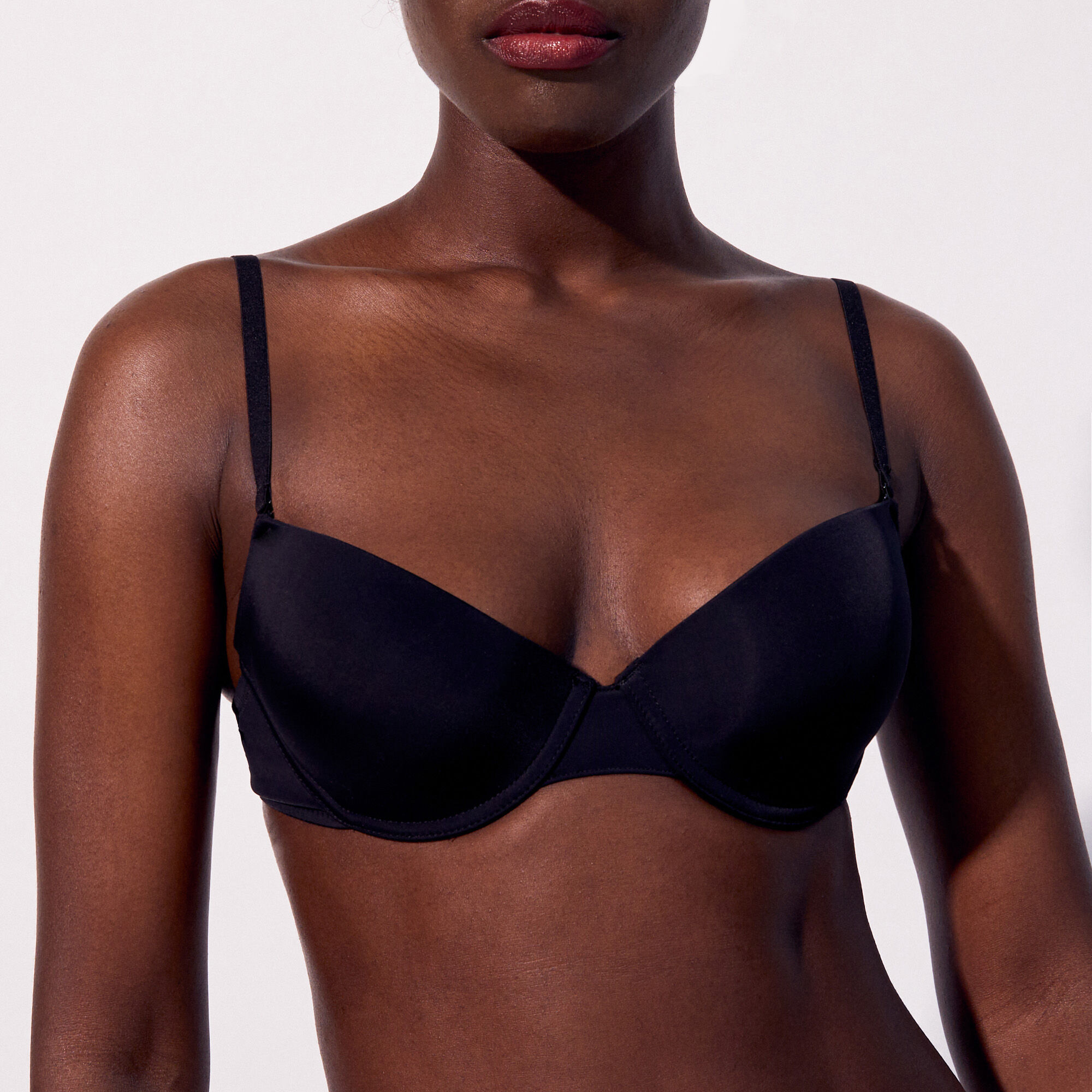 Soutien-gorge ampliforme en microfibre