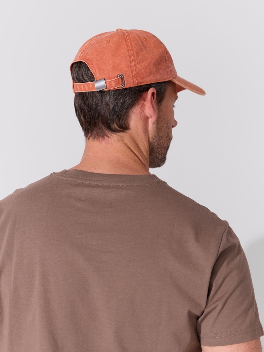 Samuel caps Tawny Orange