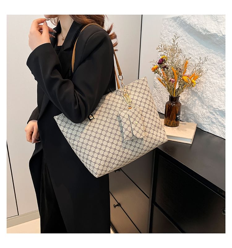 Kleevelind - Set: Geprinte Tote Bag + Pouch + Coin Purse