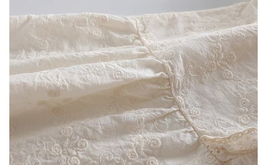 Santeh - Blouse met kraag en geborduurde bloemen