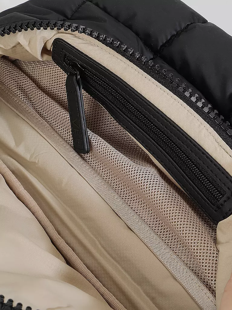 VEE COLLECTIVE Gürteltasche PORTER SLING schwarz