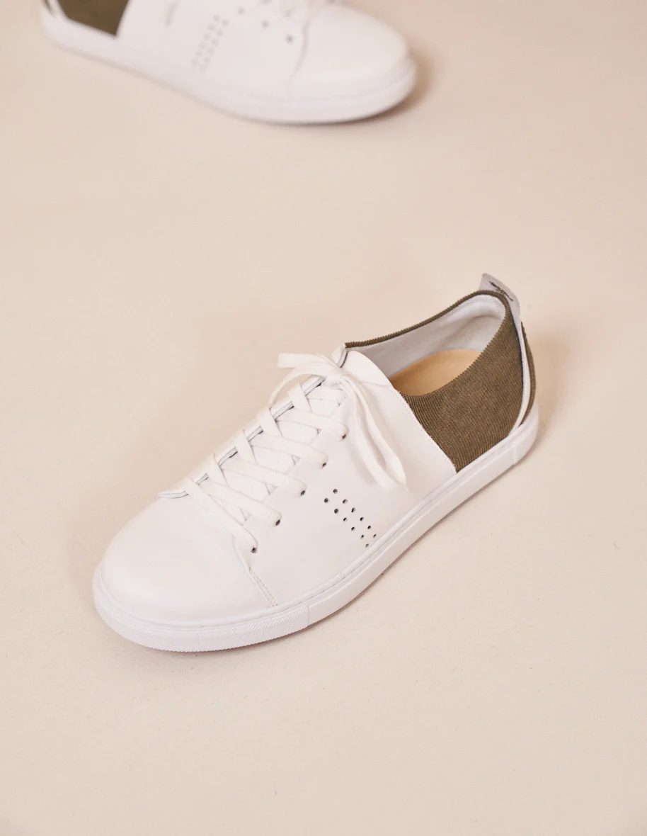 Baskets basses René - Cuir vegan blanc et velours kaki