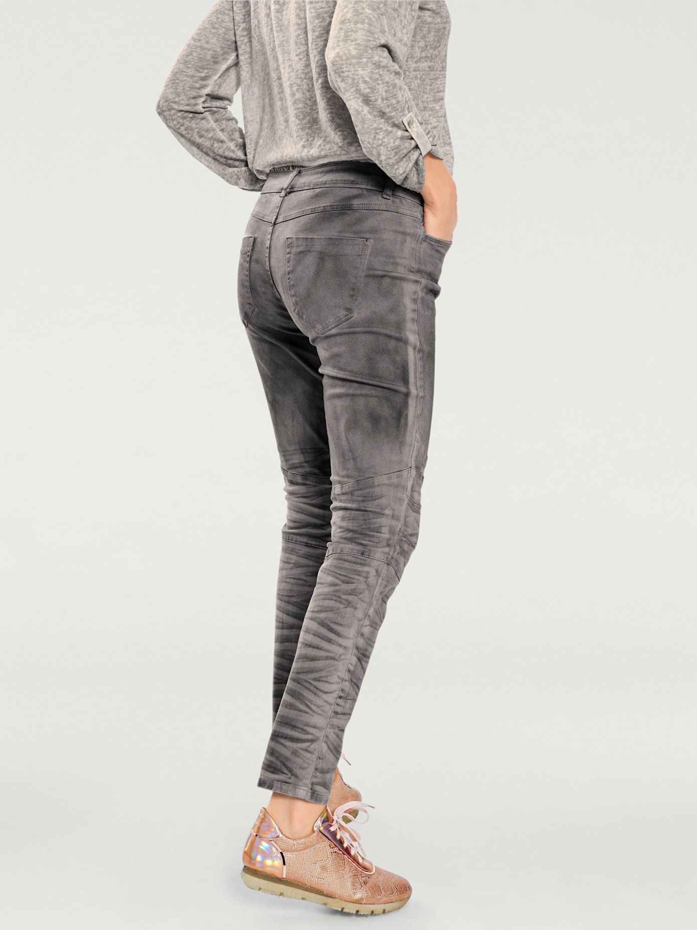Pantalon boyfriend coupe droite